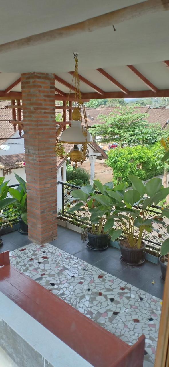 Ada Homestay Magelang Bagian luar foto