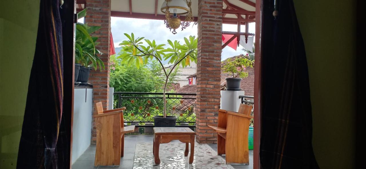 Ada Homestay Magelang Bagian luar foto